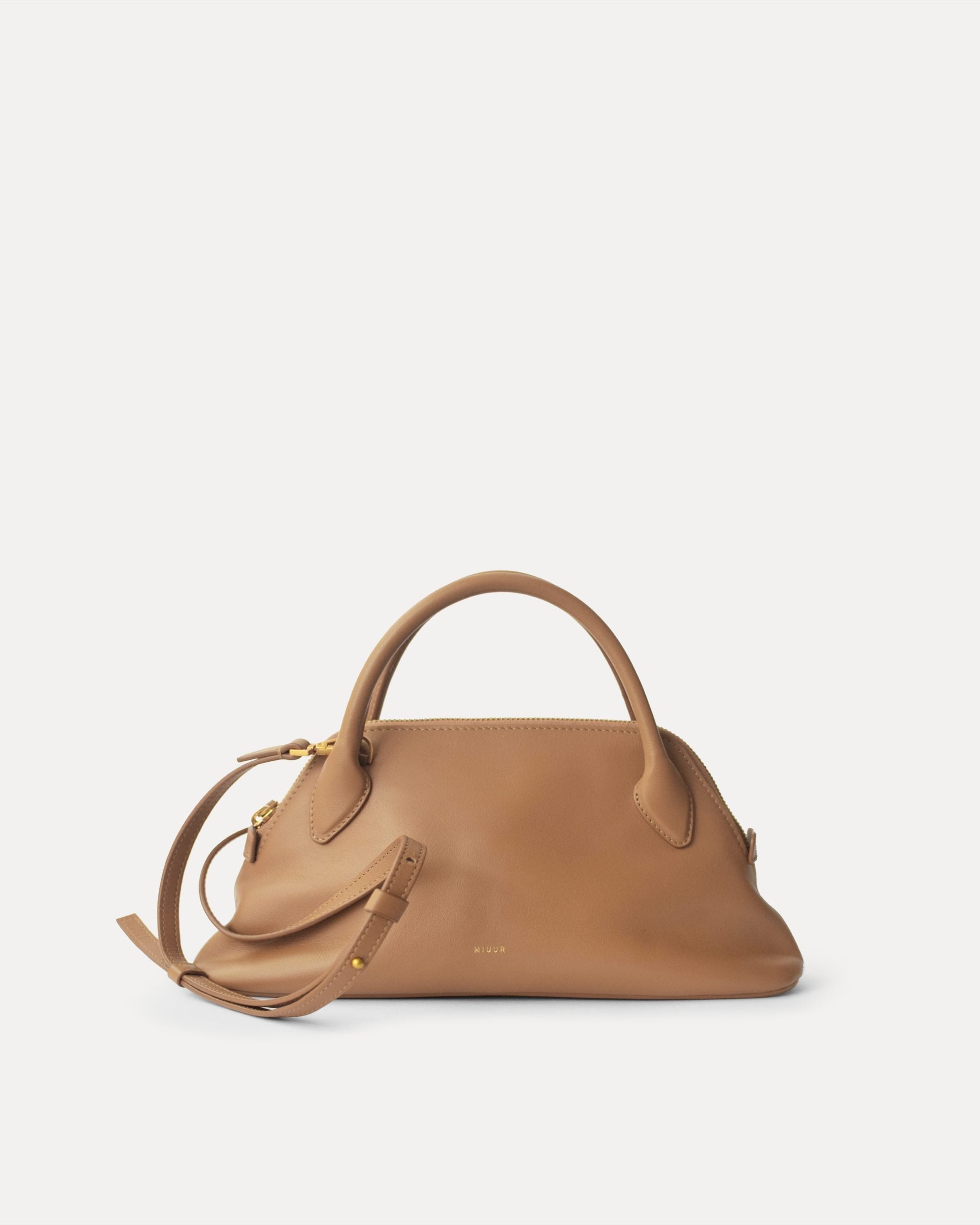 Lantau black | MIUUR