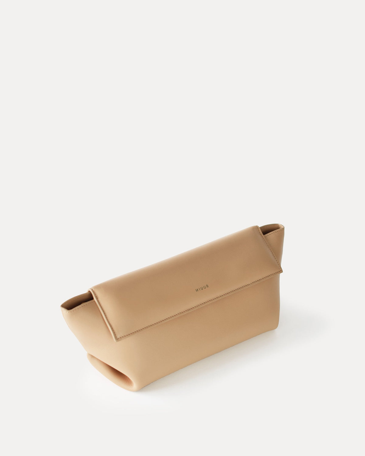 Ginza L sand