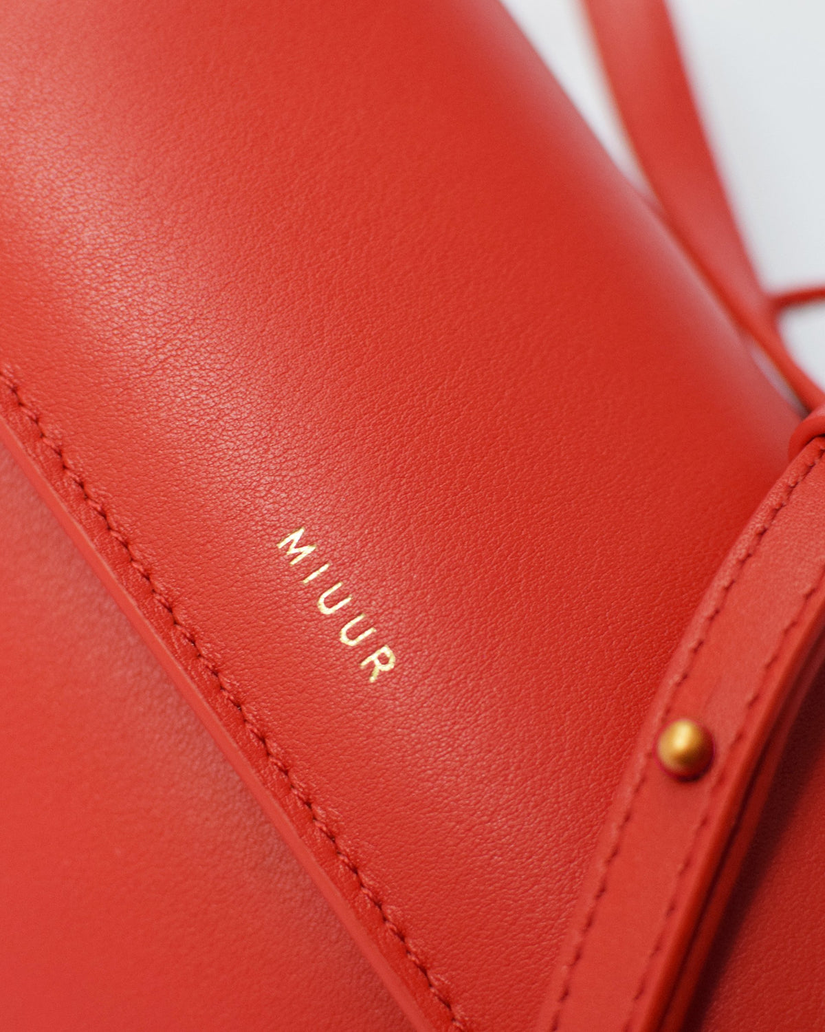 Ginza Mini parrot red