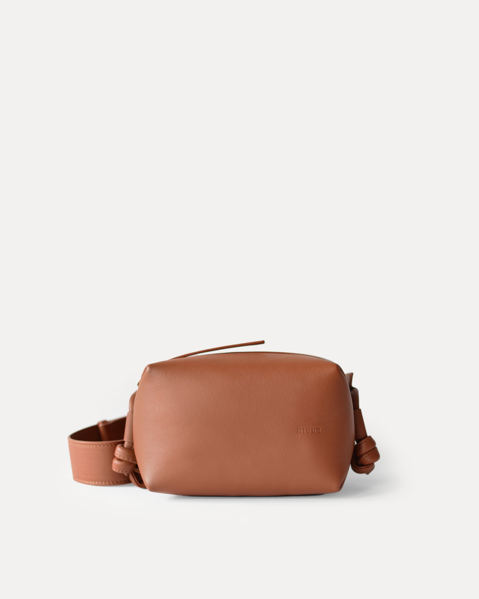 Crossbody bags | MIUUR