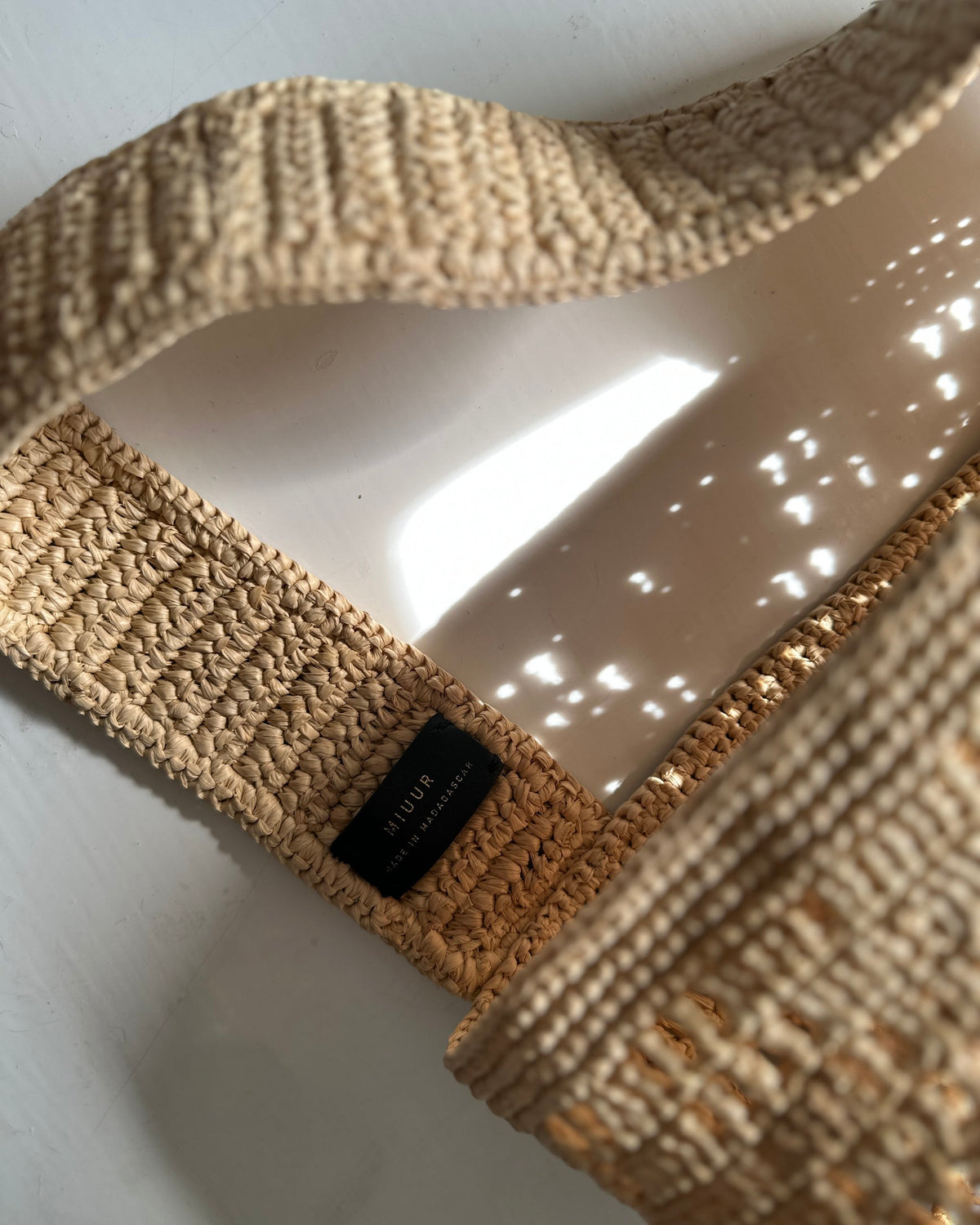 Nura raffia bucket