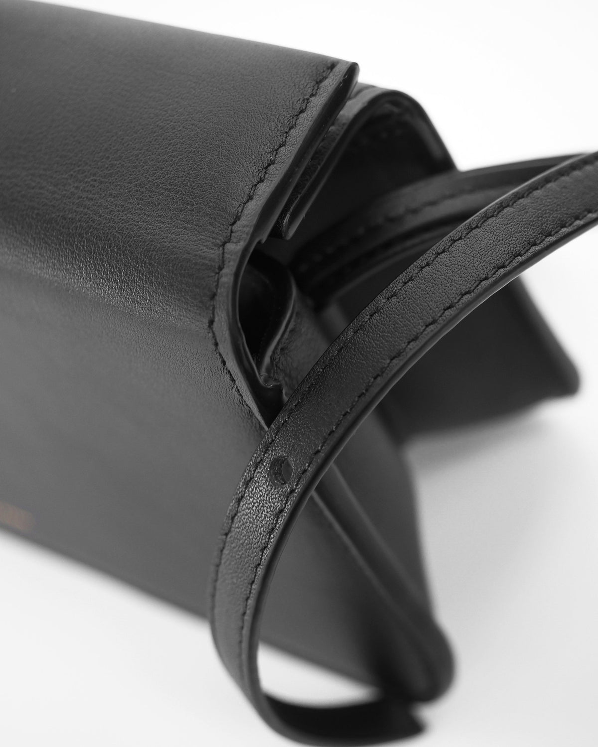 Sabah baguette black